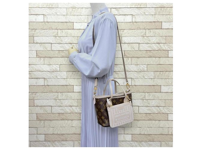Louis Vuitton Neverfull Inside Out BB Monogram Schultertasche - Ansicht 3