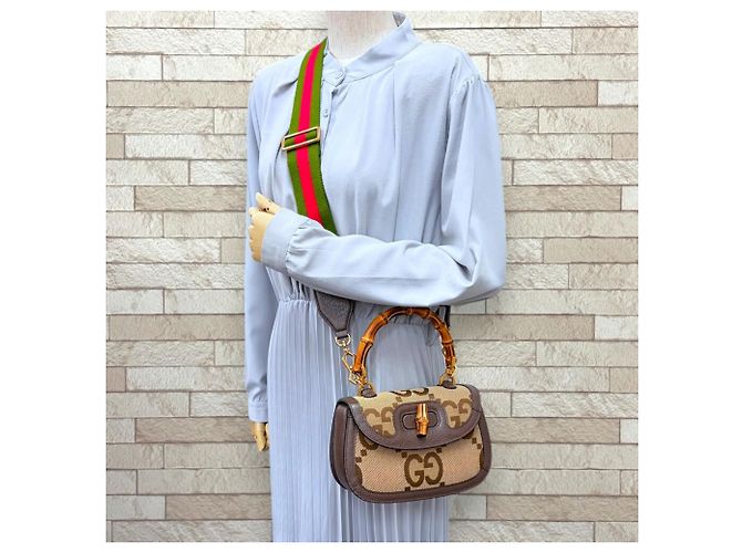Bolsa Pequena Gucci Bamboo 1947 - vista 2