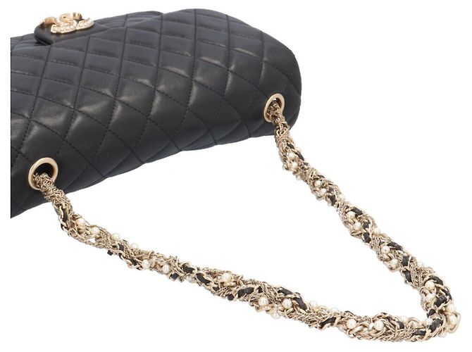 Borsa a tracolla Chanel Matelassé in pelle nera - vista 11