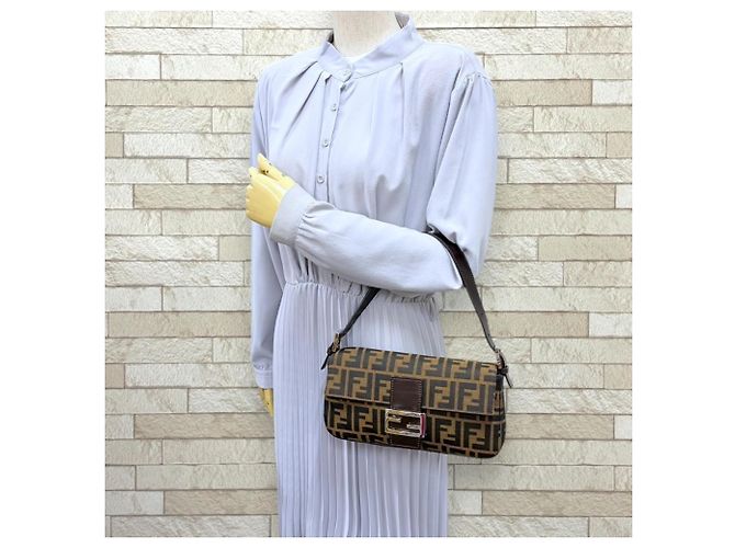 Borsa Fendi Mamma Bucket Zucca - vista 2