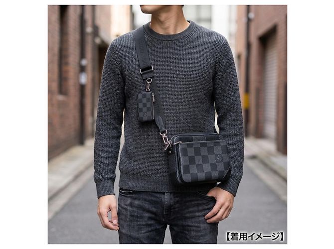 Louis Vuitton Trio Messenger Damier Graphite 3D Shoulder Bag - view 10