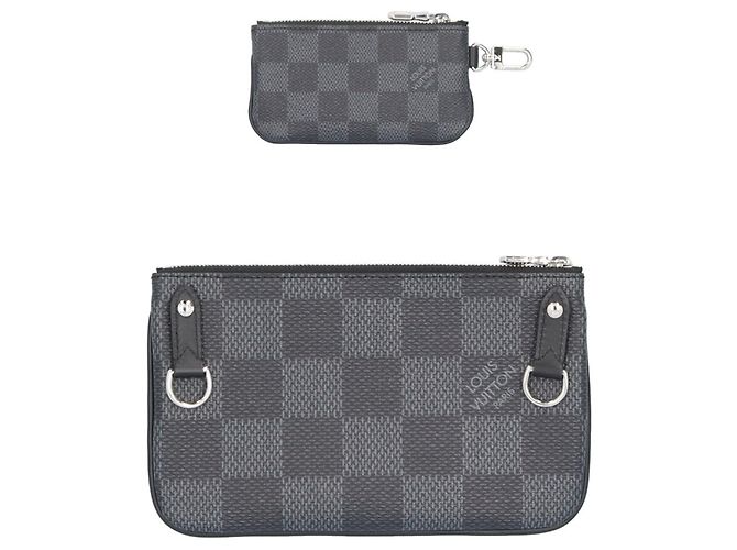 Louis Vuitton Trio Messenger Damier Graphite 3D Shoulder Bag - view 8