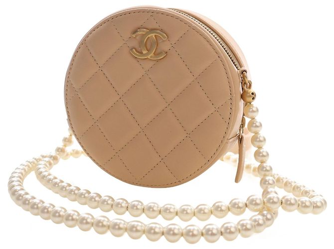 Chanel Beige Quilted Lambskin About Pearls Round Clutch with Chain - vista 10