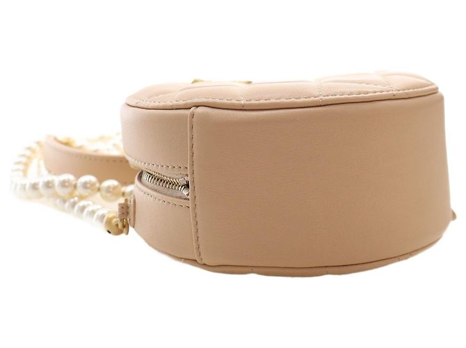 Chanel Beige Quilted Lambskin About Pearls Round Clutch with Chain - vista 11