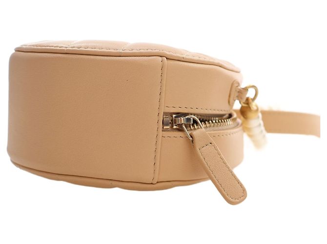 Chanel Beige Quilted Lambskin About Pearls Round Clutch with Chain - vista 12