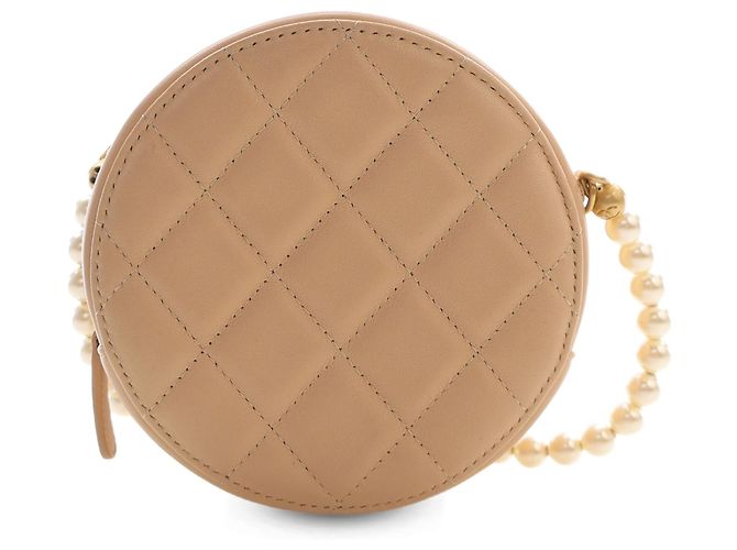 Chanel Beige Quilted Lambskin About Pearls Round Clutch with Chain - vista 2