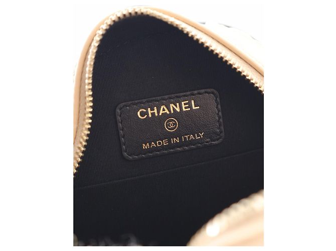 Chanel Beige Quilted Lambskin About Pearls Round Clutch with Chain - vista 5