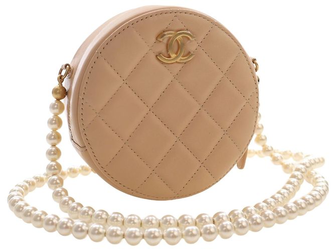 Chanel Beige Quilted Lambskin About Pearls Round Clutch with Chain - vista 9