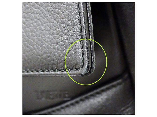 Loewe Black Leather Shoulder Bag - view 9