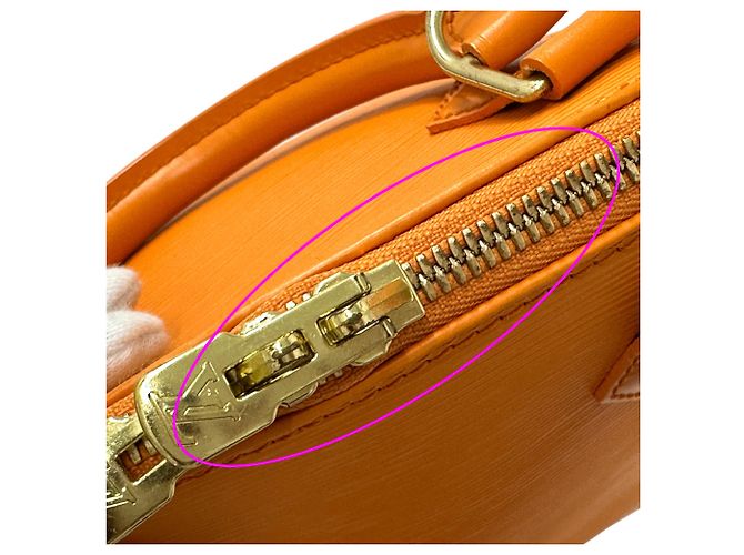 Louis Vuitton Alma Mandarin Epi Leather Handtasche - Ansicht 15
