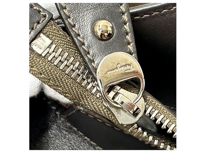 Borsa Tote Salvatore Ferragamo Double Gancini - vista 11