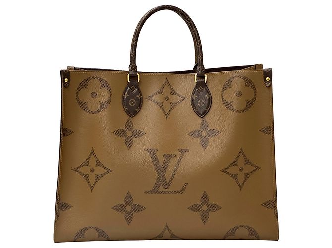 Louis Vuitton Monogram Giant Reverse Handbag - view 2