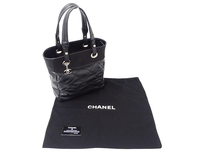 Bolso Tote Chanel de lona recubierta negra - vista 8