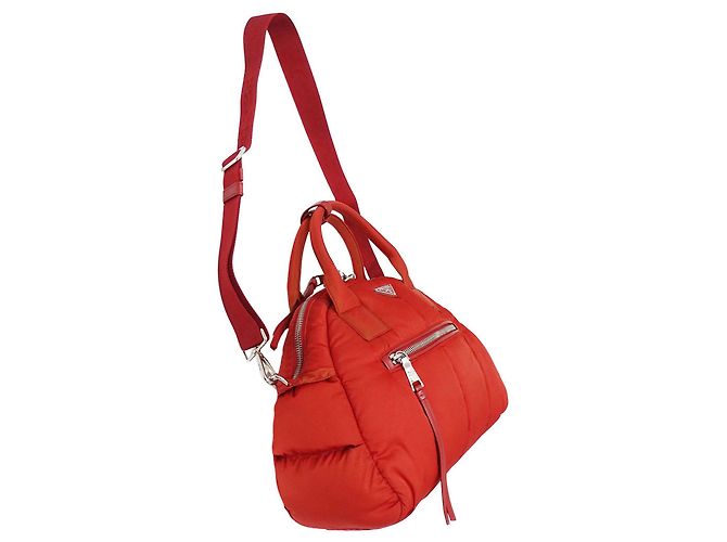 Borsa a mano Prada in nylon rosso - vista 5