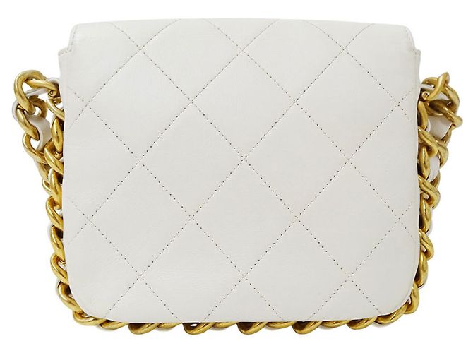 Timeless Bolsa de ombro Chanel em couro branco - vista 2