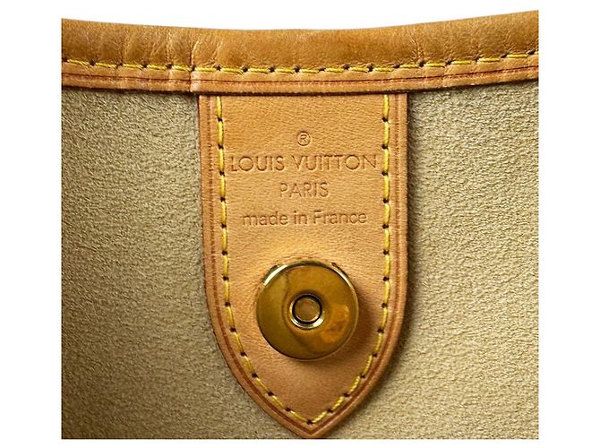 Sac à main Louis Vuitton Monogram Galliera PM - vue 12
