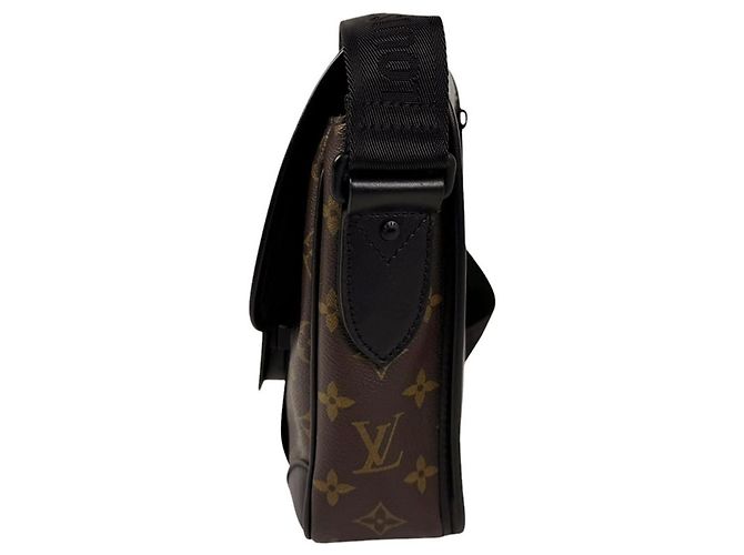 Bolsa de Ombro Louis Vuitton Monogram Macassar - vista 2