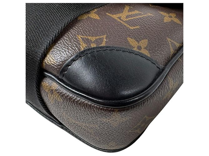 Bolsa de Ombro Louis Vuitton Monogram Macassar - vista 8