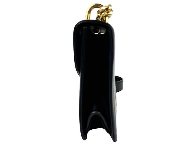 Prada Schultertasche aus schwarzem Leder - Ansicht 2