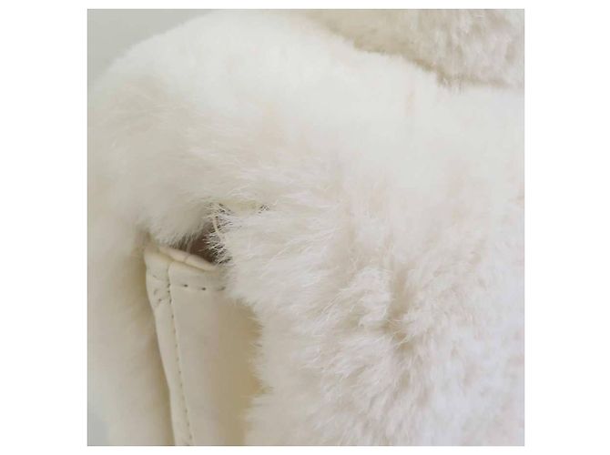 Bolsa de mão Chanel em couro e pele Off-White - vista 10