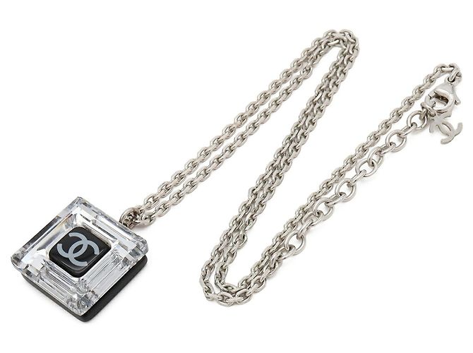 Colgante de Collar Cubo Cuadrado CHANEL Coco Mark - vista 3