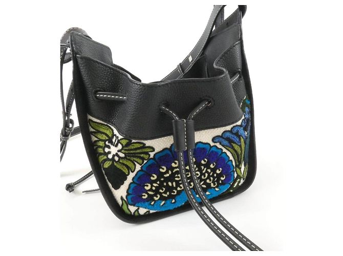 Borsa a tracolla Loewe Hammock Drawstring Mini in vitello e tela - vista 4