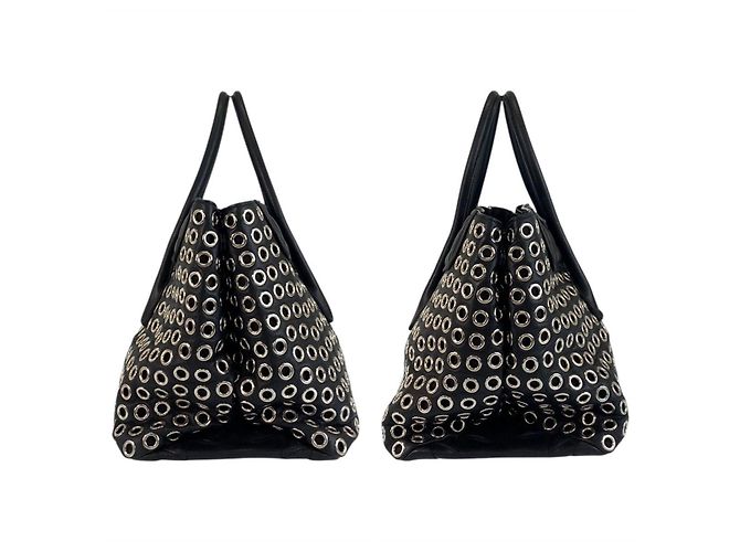 Sac cabas Miu Miu Biker en cuir perforé - vue 8