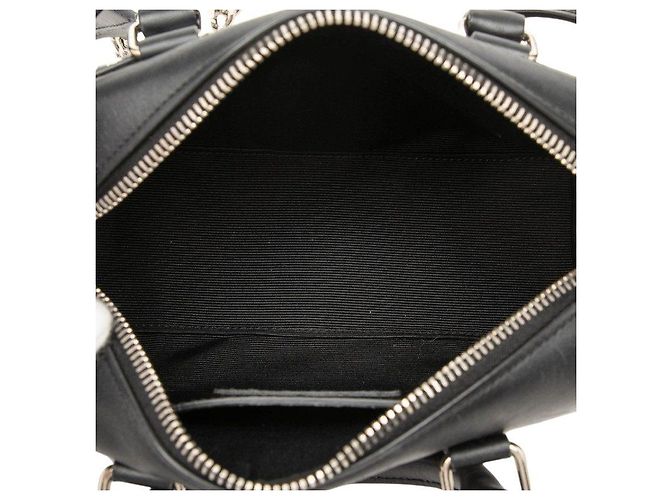 Yves Saint Laurent Borsa 2way Baby Duffle in pelle Saint Laurent - vista 4