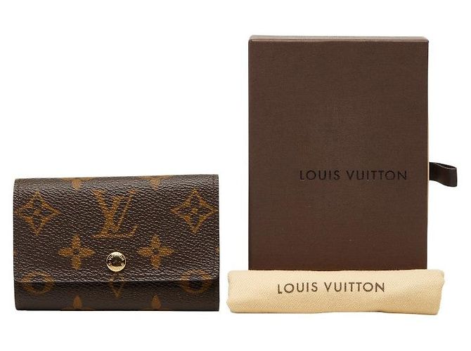 Louis Vuitton Multicle 6 Key Holder M62630 - vista 9
