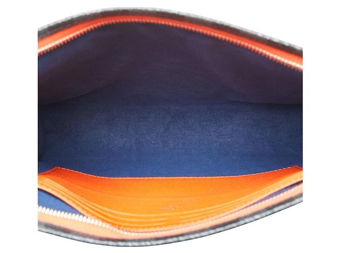 Louis Vuitton Pochette Voyage MM - vista 4
