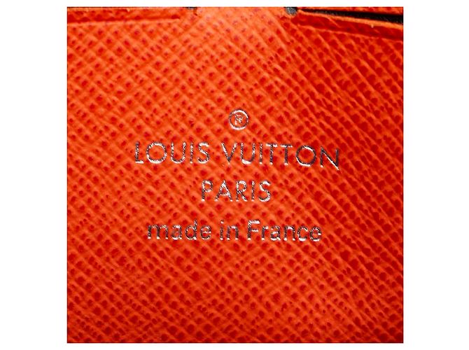 Louis Vuitton Pochette Voyage MM - vista 5