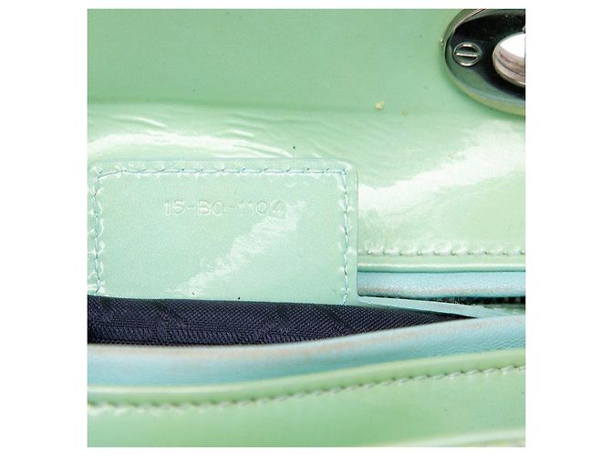 Christian Dior Lady Dior Medium Handtasche 2-Way aus Lackleder - Ansicht 6