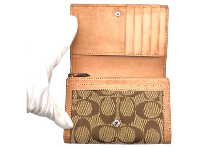 COACH Signature Canvas Ledergeldbörse - Ansicht 10