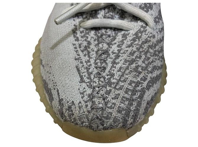 Autre Marque Sneakers adidas YEEZY Boost 350 V2 - vista 4