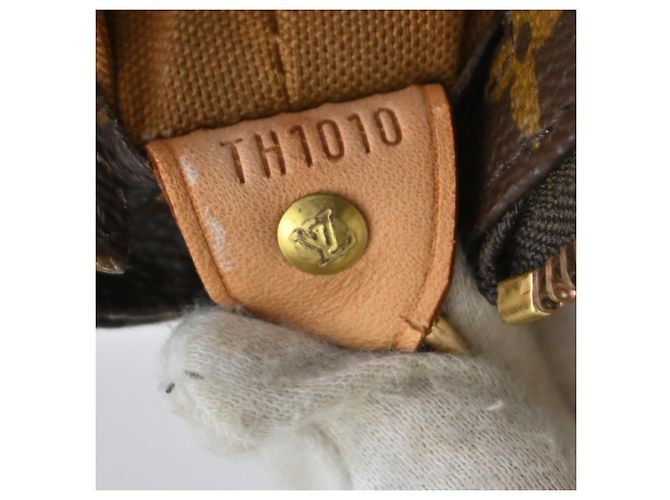 Louis Vuitton Cabas Mezzo Monogram Canvas GM - vista 7