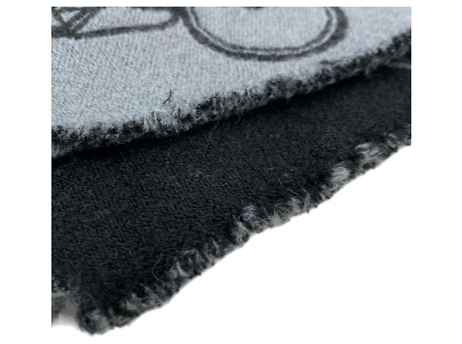 Louis Vuitton Monogram Vivienne Scarf - view 4