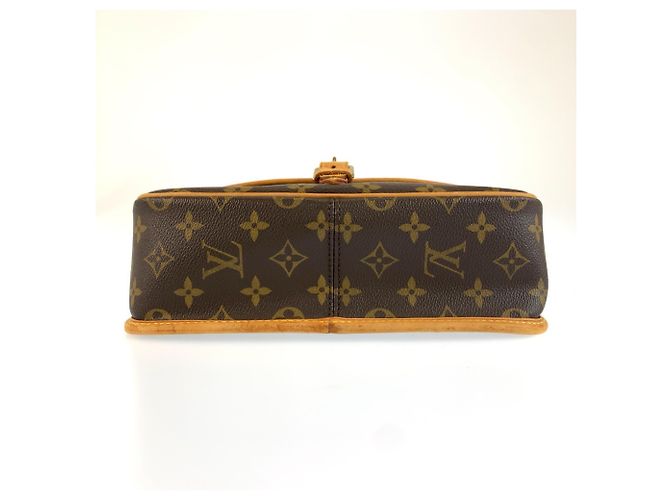 Louis Vuitton Monogram Sologne Shoulder Bag - view 10