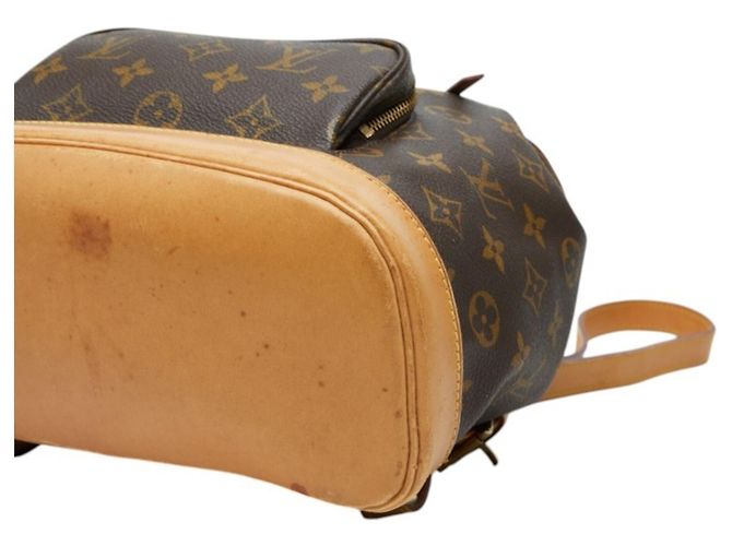 Mochila Louis Vuitton Monogram Montsouris MM - vista 4