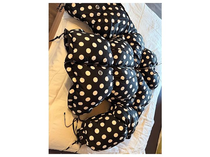Dolce & Gabbana Daunenjacke Polka Dot Schwarz Weiß - Ansicht 2