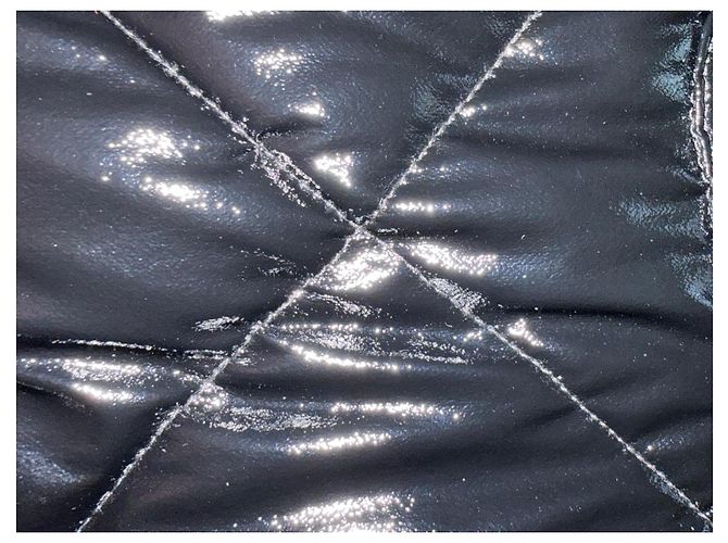 Colete acolchoado Balmain com cinto de couro envernizado e couro em preto e branco - vista 17