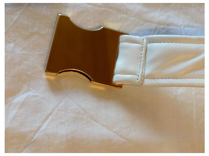 Colete acolchoado Balmain com cinto de couro envernizado e couro em preto e branco - vista 19