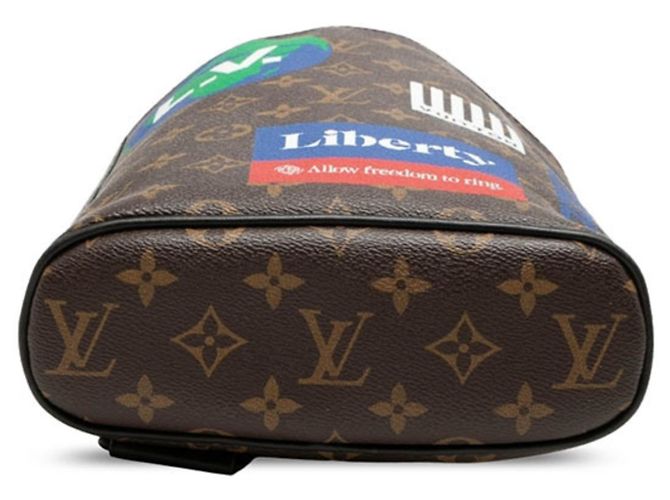 Bolso Sling Louis Vuitton Monogram Chalk - vista 3
