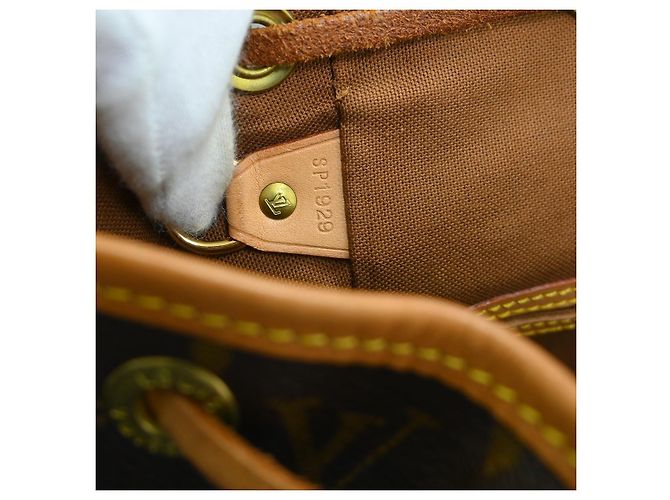 Louis Vuitton Vintage Montsouris Monogram Canvas MM - vue 5