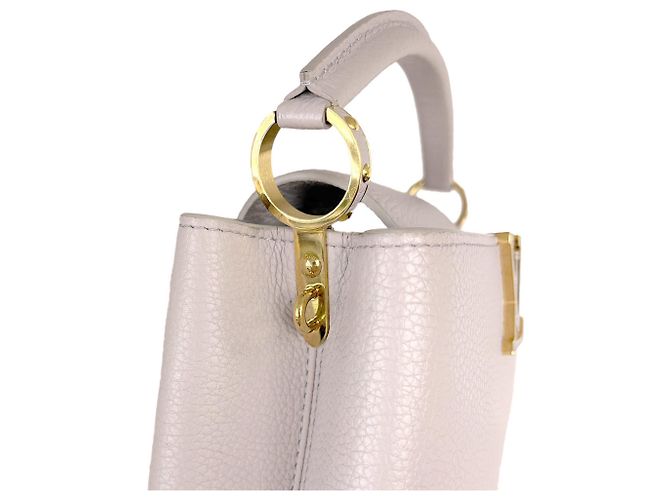Bolsa Louis Vuitton Capucines BB - vista 9