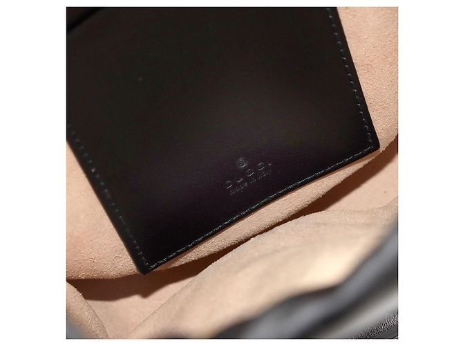 Borsa a secchiello mini con catena Gucci GG Marmont - vista 8