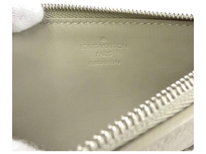 Louis Vuitton LV Aerogram Portamonete e Portacarte/Portamonete - vista 7