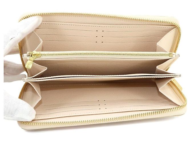 Louis Vuitton Damier Azur Nautical Zippy Wallet - view 6