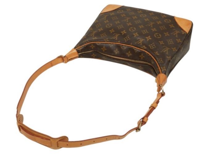 Bolso de hombro Louis Vuitton Monogram Boulogne PM - vista 12