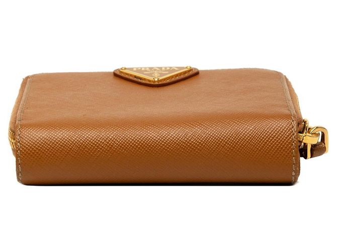 Carteira bi-fold Prada em couro Brown Camel - vista 3