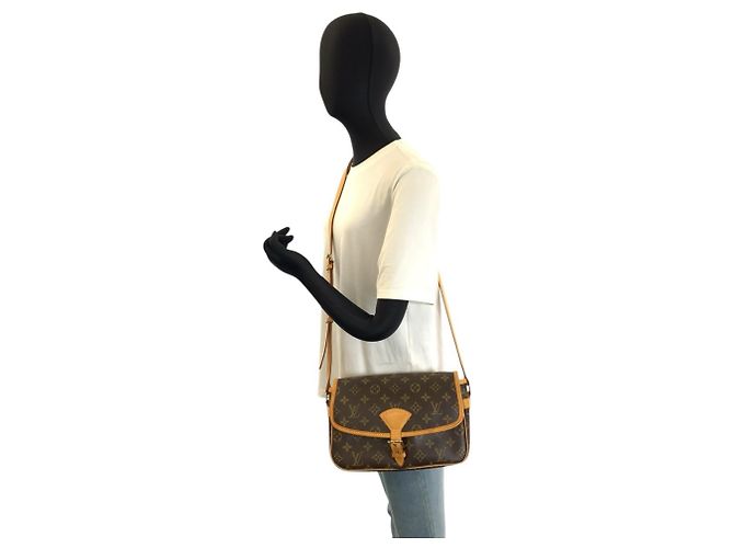 Louis Vuitton Monogram Sologne Shoulder Bag - view 7